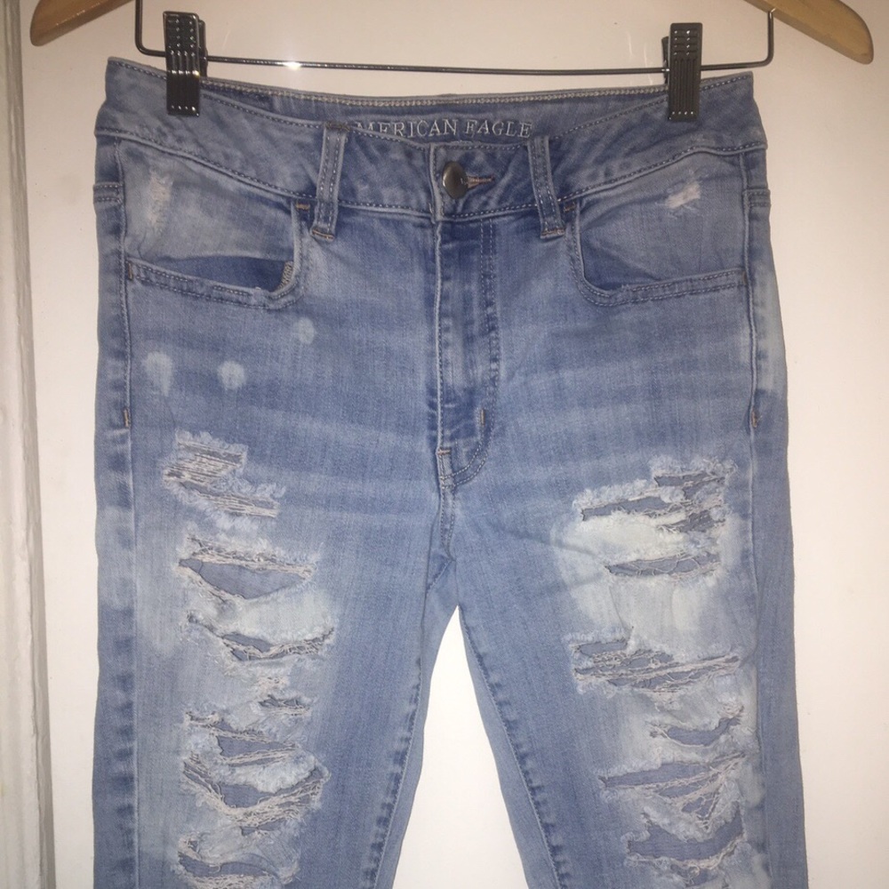 American Eagle super ripped jeans